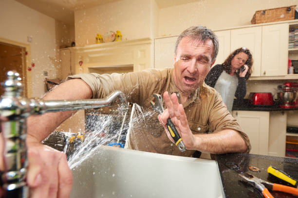 Best 24/7 water damage repair  in Huntington, VA